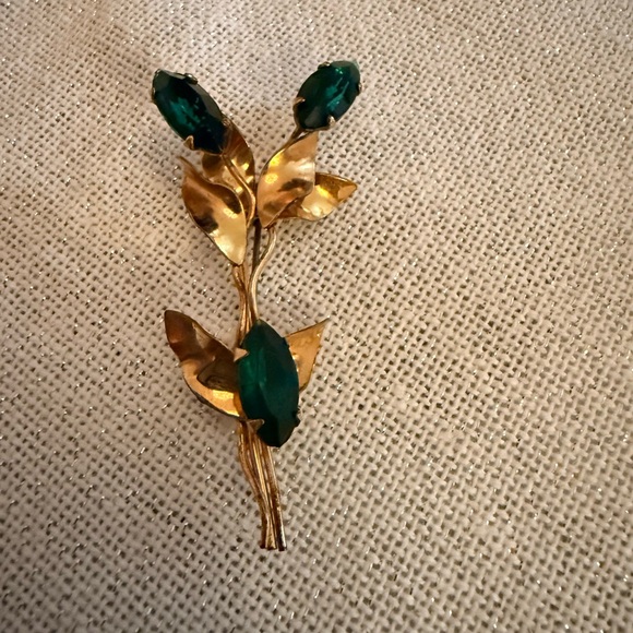 Vintage brooch 10k Gold filled with Green gemstone - Picture 3 of 6